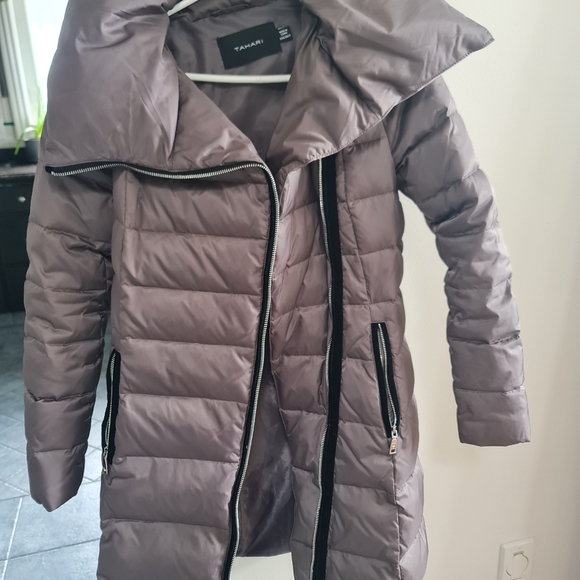 tahari brooklyn puffer coat - Picture 3 of 6